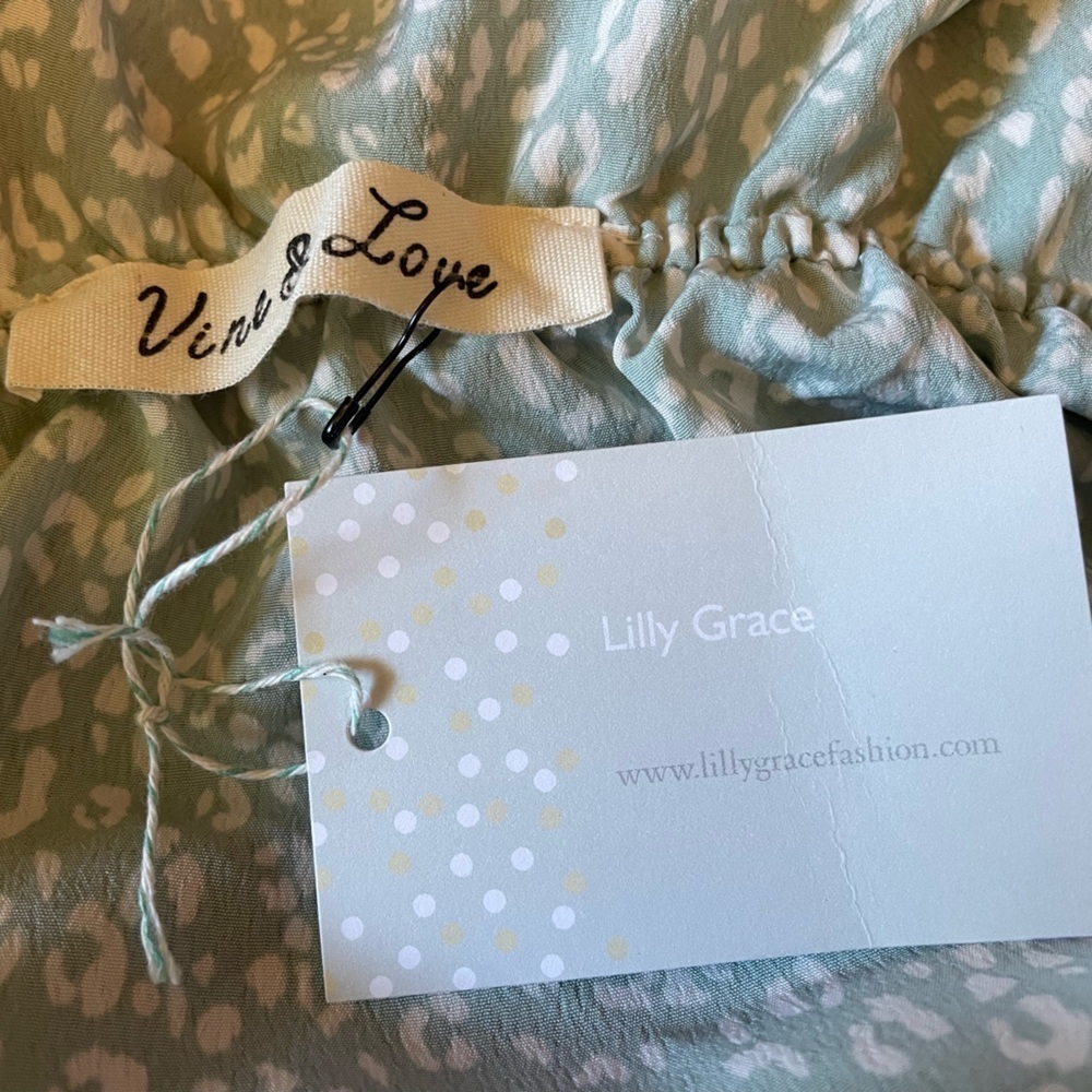 NWT vine & Love mint leopard top - Picture 4 of 6